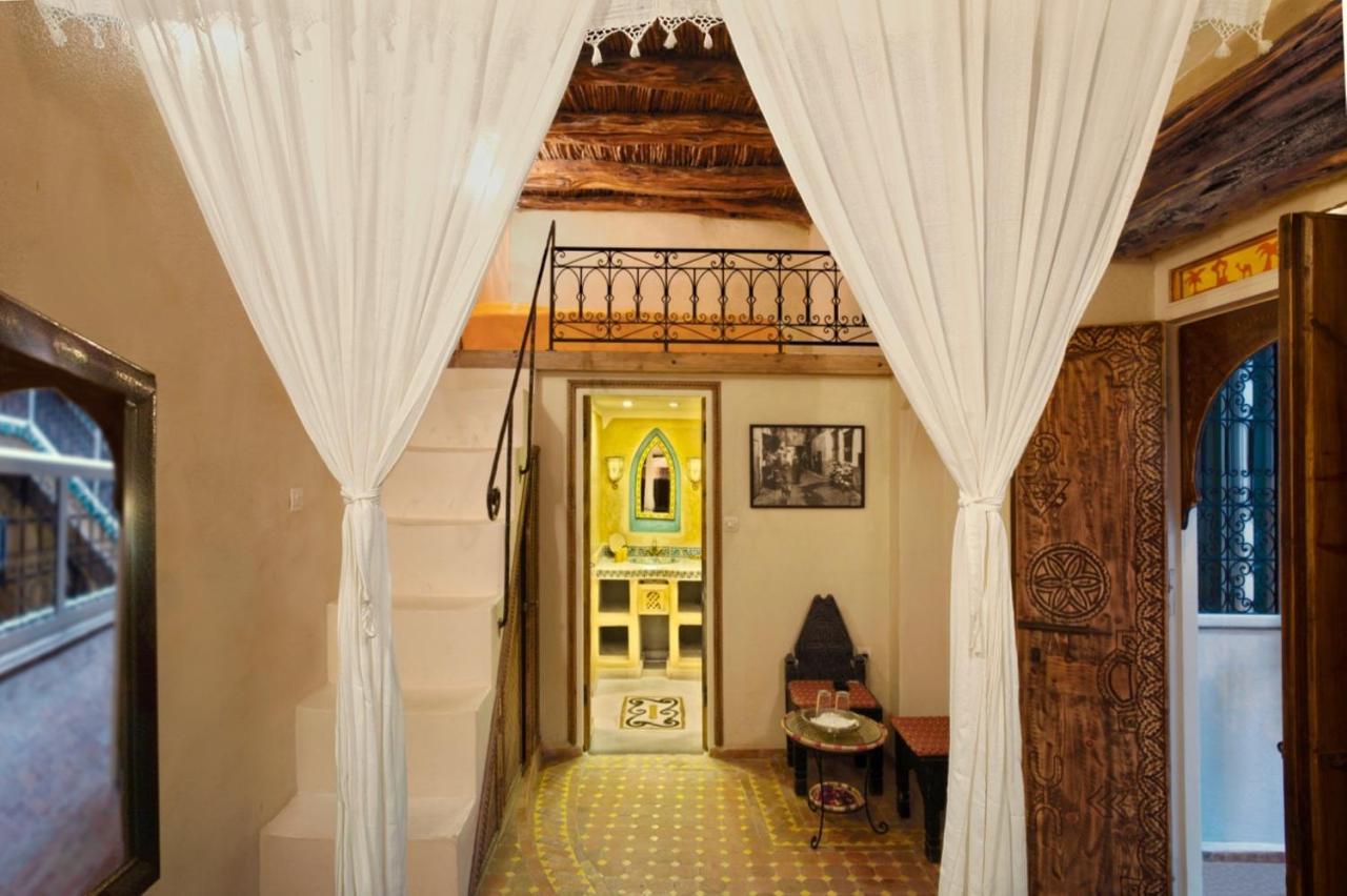 Отель Riad Laylati Эс-Сувейра Экстерьер фото